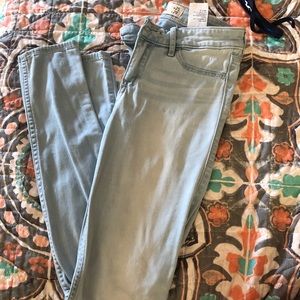 Hollister skinny jeans